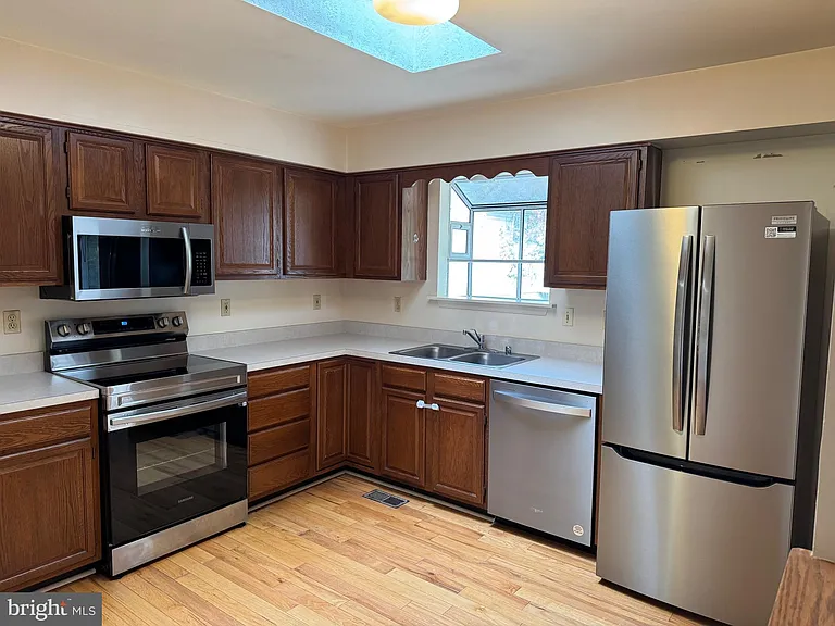 11295 Sitting Bull Cir — Photo 10