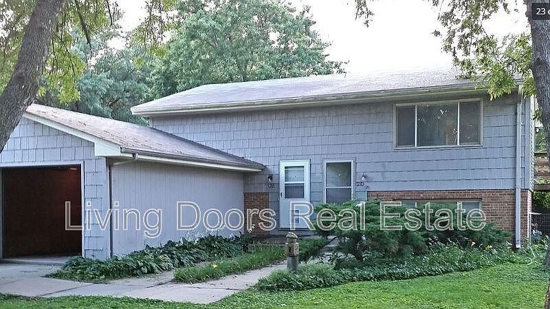 1st image of 4933 Ginny Ave