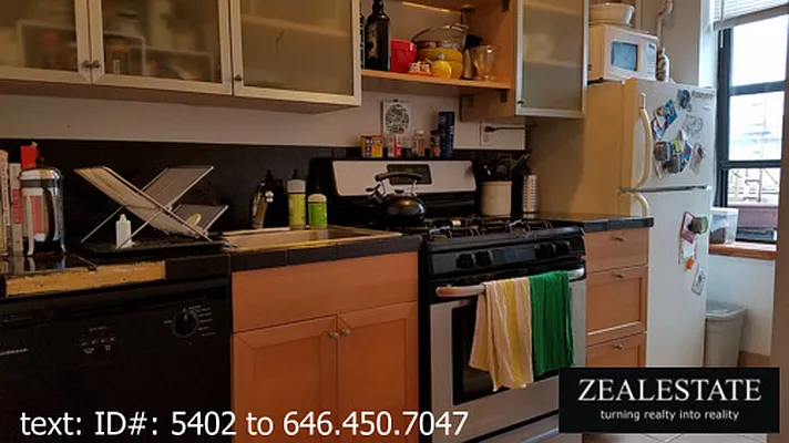 Rented by ZealEstate Group Inc | media 32