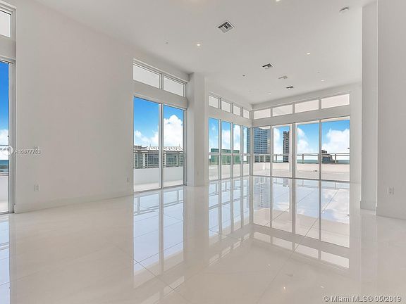5th image of 1080 Brickell Ave Unit 4400