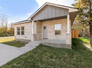 1513 Frankfort St, Bryan, TX 77803