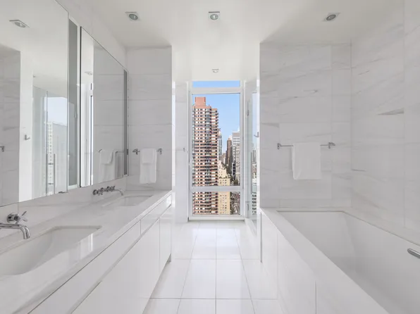 1355 1st Avenue image 7 of 13