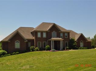 327 Lake Field Rd, Somerset, KY 42503