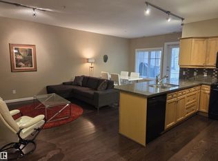 160 Magrath Rd NW #109, Edmonton, AB T6R3T7