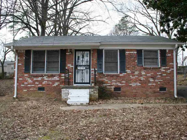 1415 Hillcrest Ave, Dyersburg, TN 38024