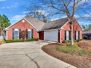 5708 Moss Trce, Hoover, AL 35244