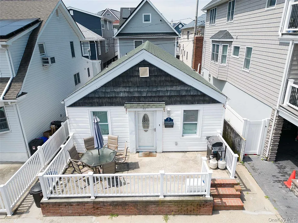 33 Minnesota Ave