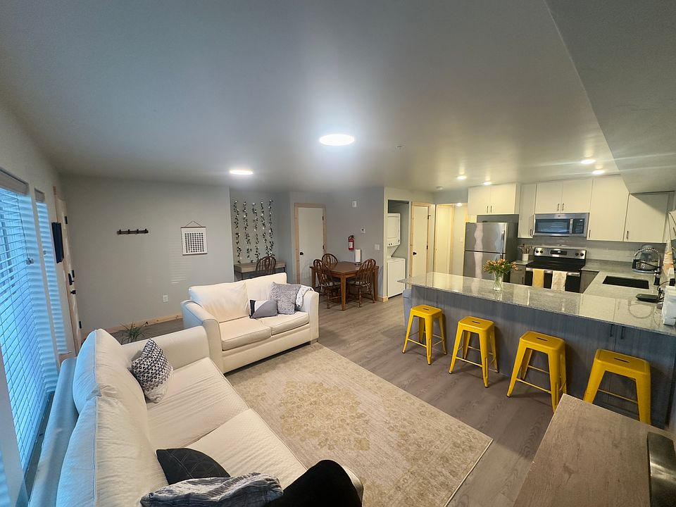1st image of 280 E Lorene St #17102