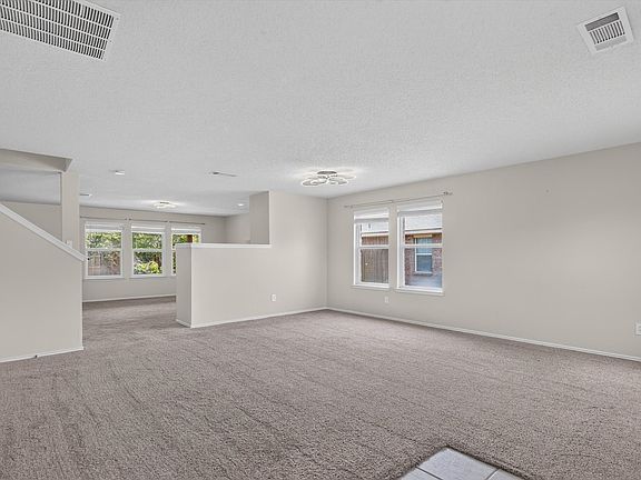 4th image of 2427 Arroyo Springs Dr