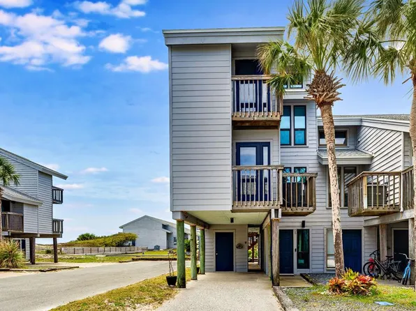 1760 E Gulf Beach Dr #D6, Eastpoint, FL 32328