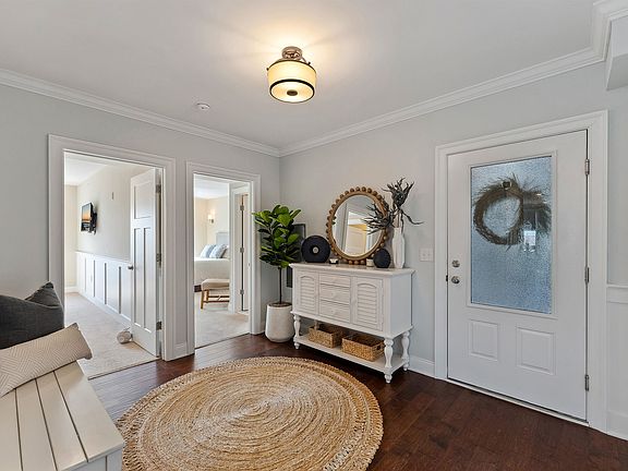 4th image of 8515 Landis Ave #304