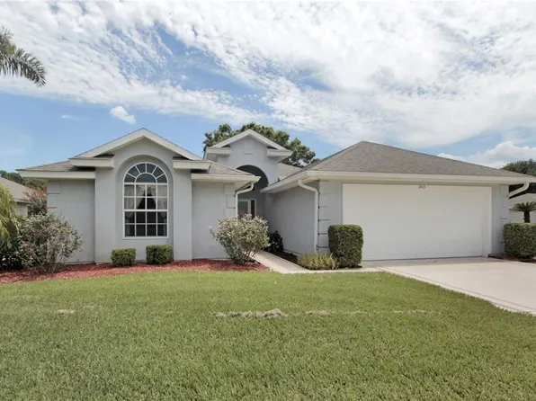 2413 Baywater Rd, Tavares, FL 32778
