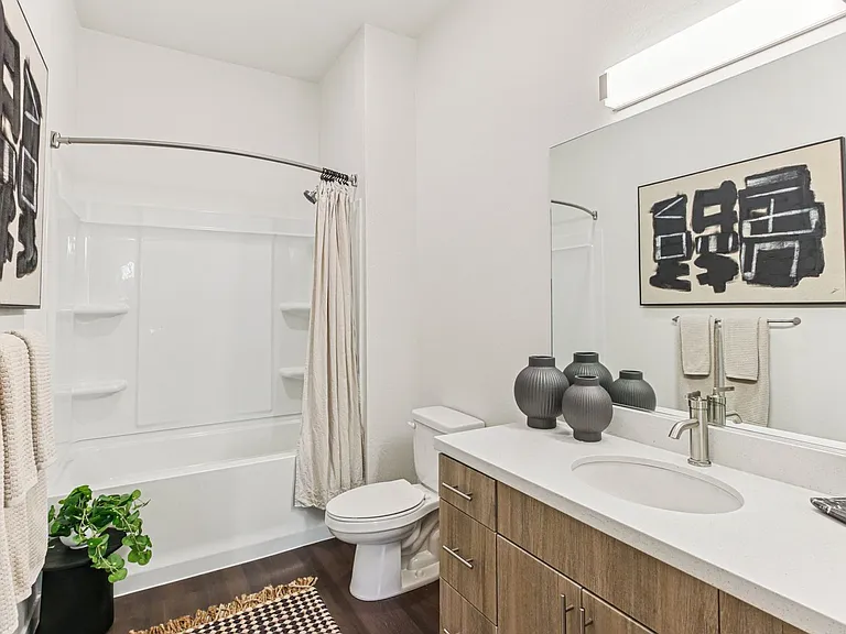 DC Heights Apartments — Photo 120