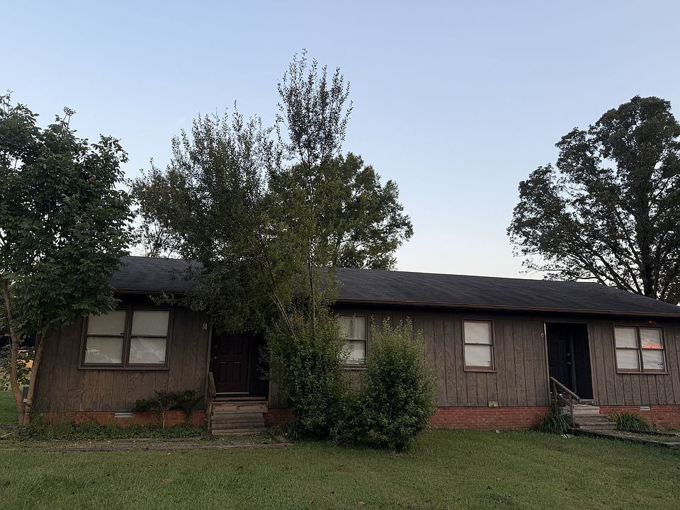 1st image of 1515 Rogers Cir
