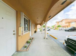 3374 W 80th St UNIT 102, Hialeah, FL 33018