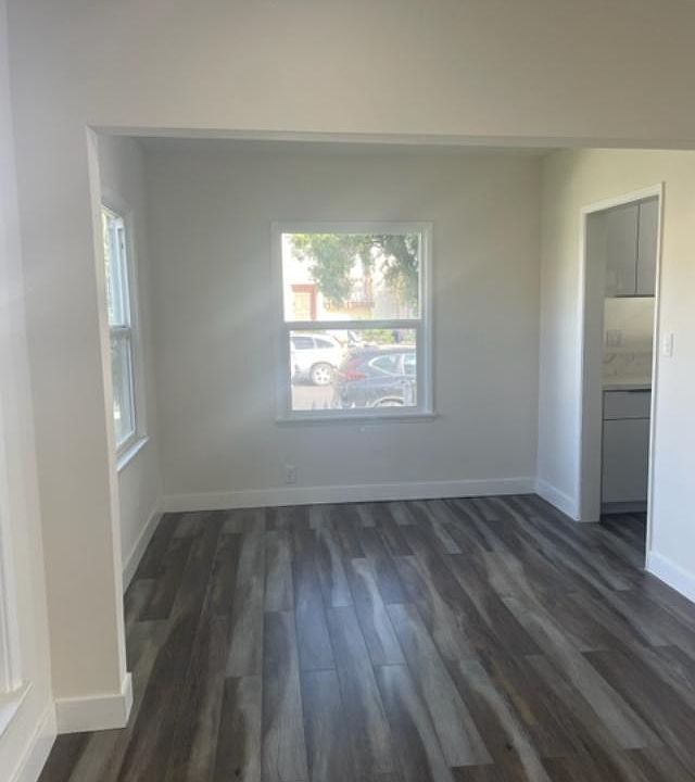 1st image of 14000 Oxnard St