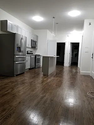 Rented by Karl Heyliger, LREB | media 2