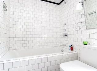 56 W 11th St #10FE, New York, NY 10011