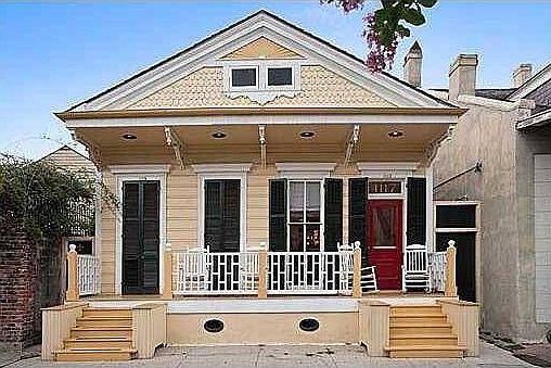 1st image of 1117 Burgundy St