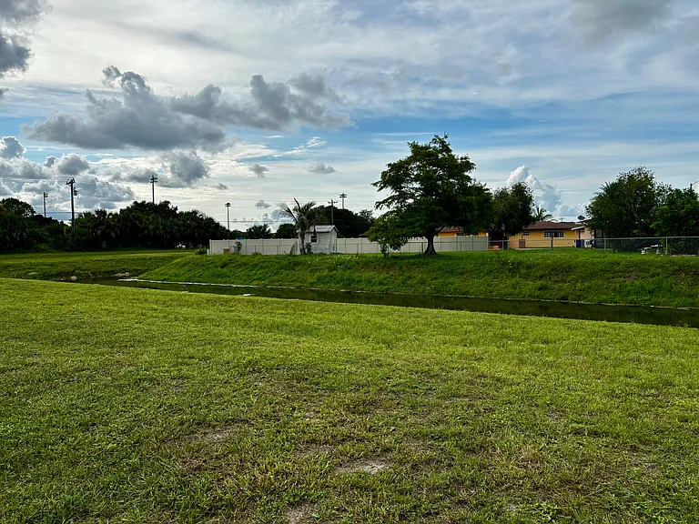 222 Ground Dove Cir — Photo 32
