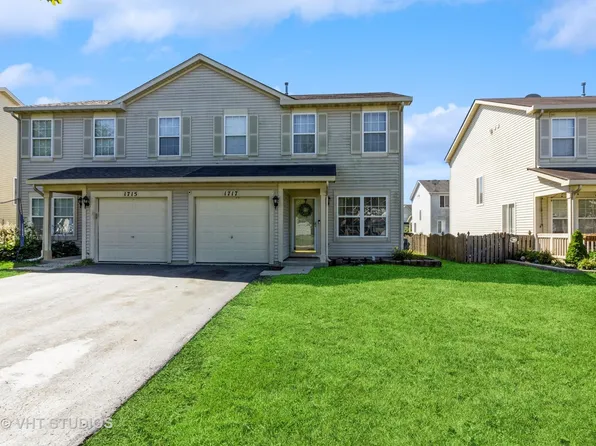 1717 Ramsey Dr, Romeoville, IL 60446
