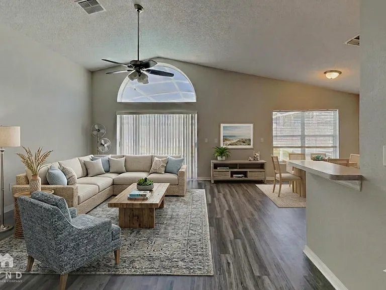8655 Wellington Loop — Photo 3