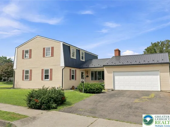 493 Forrest Ave, Bethlehem, PA 18017