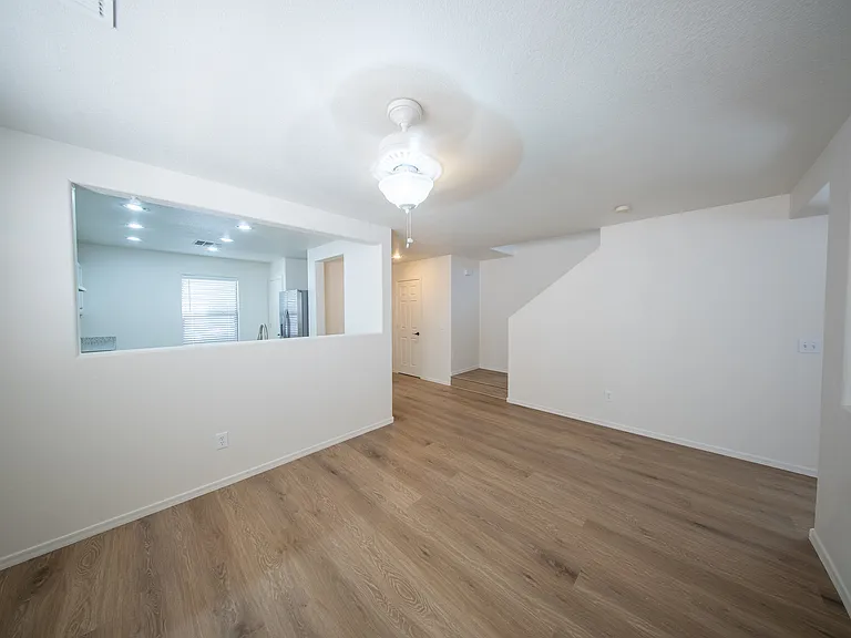 21160 E Avenida Del Valle — Photo 8