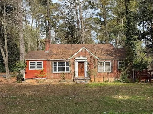 5436 Park Cir, Stone Mountain, GA 30083