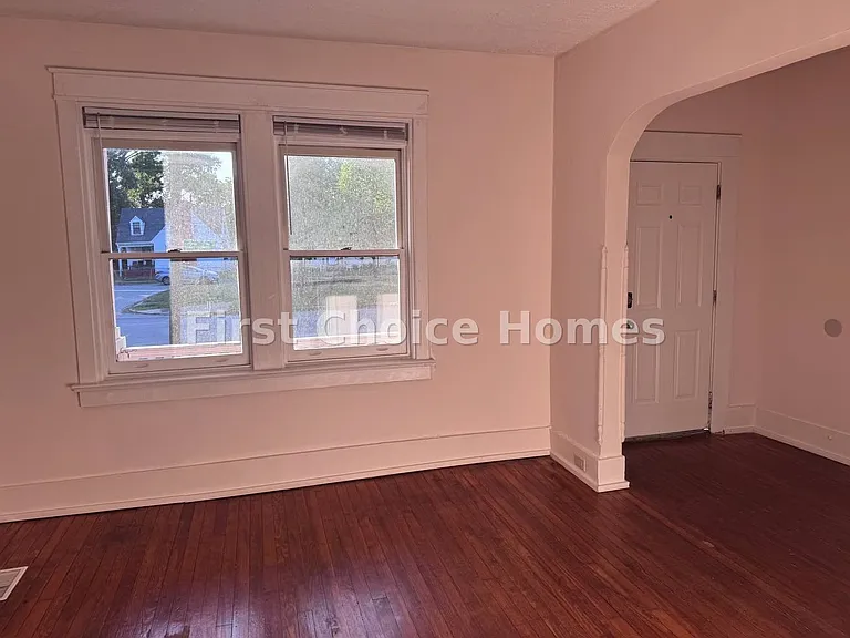 2601 2nd Ave #1 — Photo 7