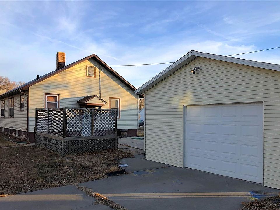 110 W Locust Ave, Plainview, NE 68769 Zillow