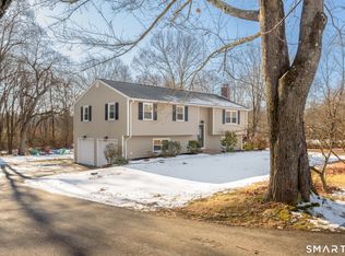 18 Mahoney Rd, East Windsor, CT 06088