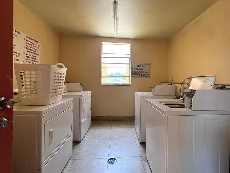 4354 NW 9th Ave #14-3C — Photo 18