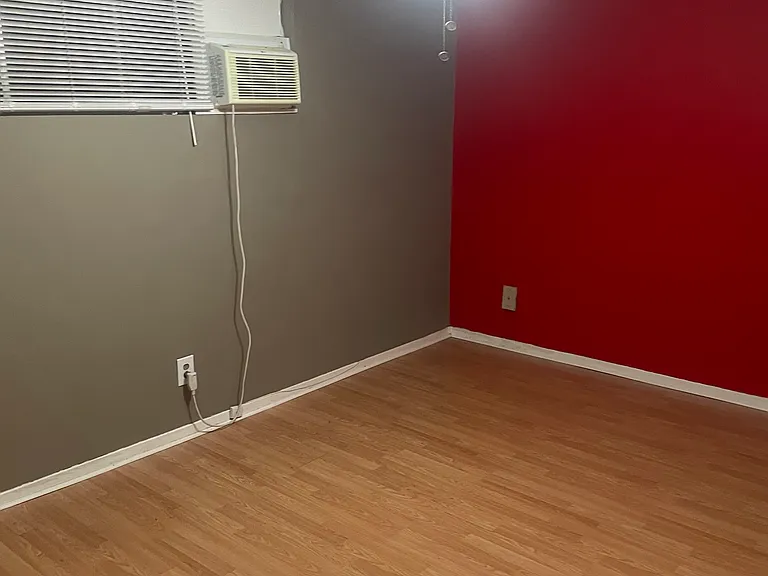 509 W Main St #5 — Photo 31