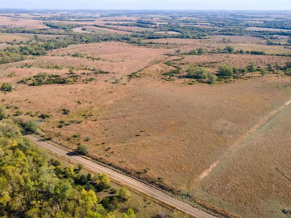 SE Of Junction Rd #722-616, Tecumseh, NE 68450