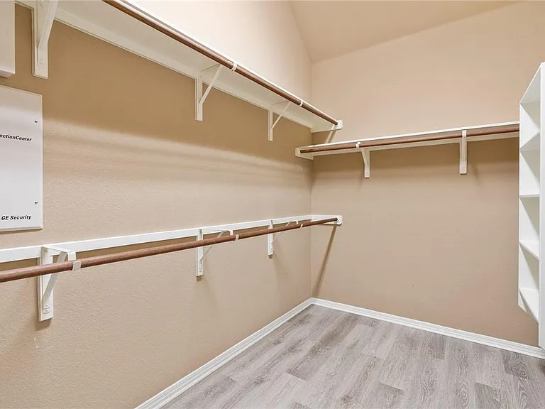 4708 Mont Blanc Dr — Photo 19