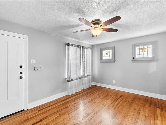 4th image of 8702 David Ave