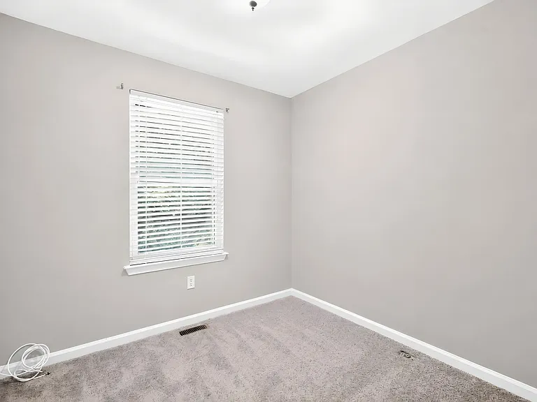 1731 Forest Park Dr — Photo 11