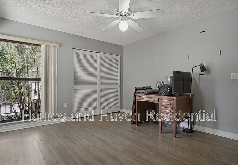 157 Coventry Cir — Photo 25