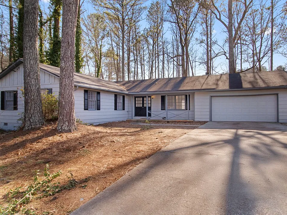 4177 Windermere Dr