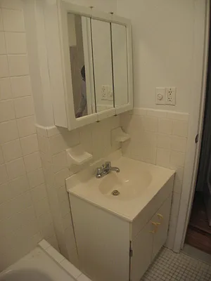 Rented by PMG Real Estate  | media 1