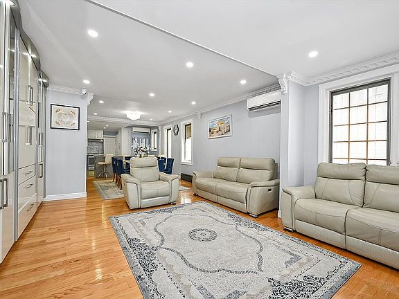 3rd image of 80-23 169th St