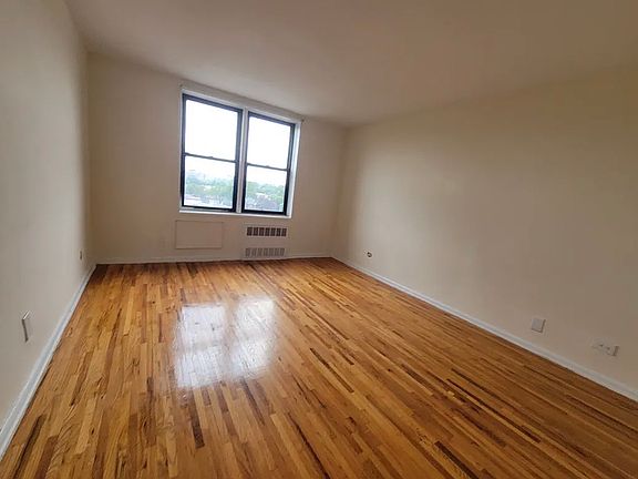 5th image of 78-40 164th St #3W