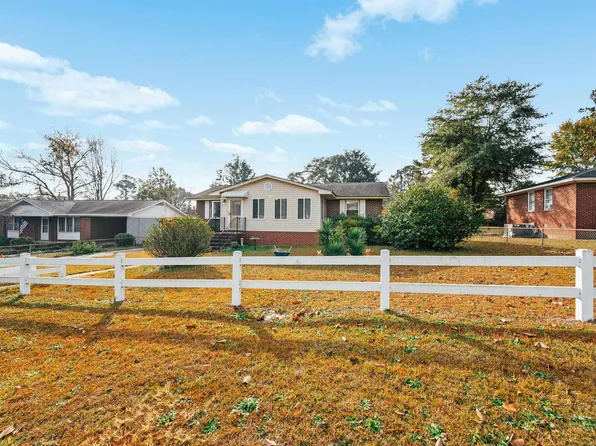 2132 Porter Dr, Columbia, SC 29209