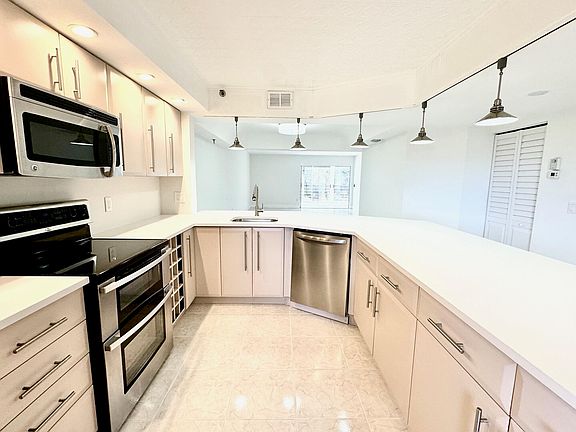 3rd image of 9170 SW 14th Street #4405