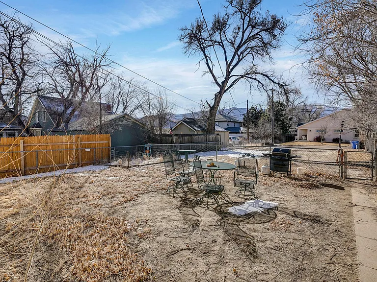 1412 N Royer St — Photo 17
