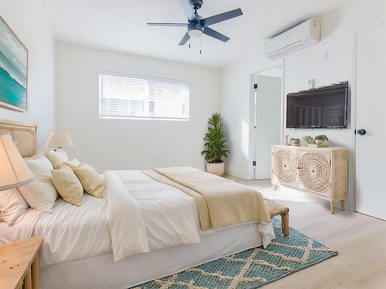 1303 Beryl Residences — Photo 11