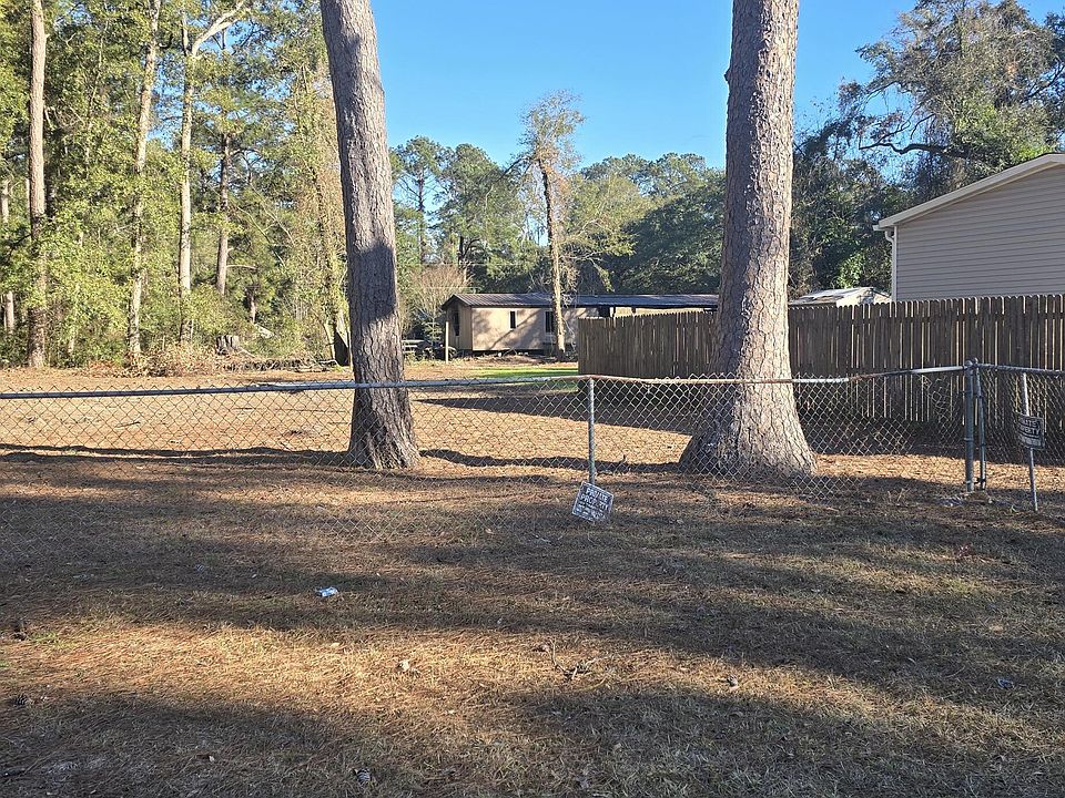 1st image of 42 Grays Hill Acres