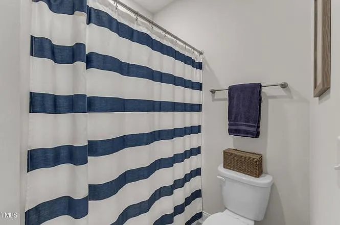1526 Cloverfield Ct — Photo 3