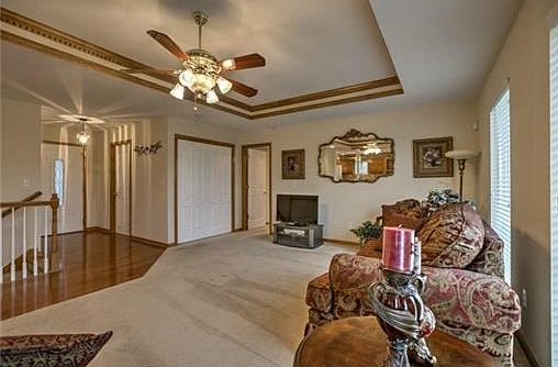 1st image of 16912 Meadow Creek Cir